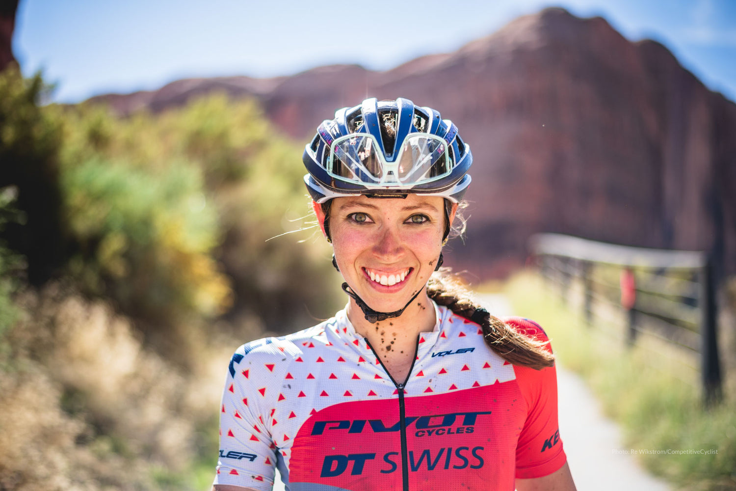 HANNAH OTTO'S BIG DAY OUT - Voler